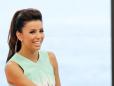 <span style='background:#EDF514'>EVA LONGORIA</span> a lansat sloganul Kamalei Harris: She, se puede!