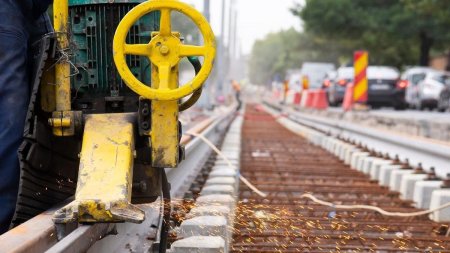 Noi restrictii de trafic in Bucuresti, timp de 6 luni. Incep lucrarile de modernizare a liniilor de tramvai in zona Depoului Titan