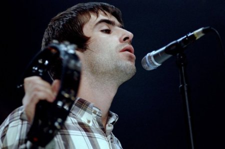 Liam <span style='background:#EDF514'>GALLAGHER</span> alimenteaza speculatiile cu privire la reunirea Oasis