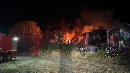 Incendiu intr-un depozit cu substante chimice in Jilava, judetul Ilfov