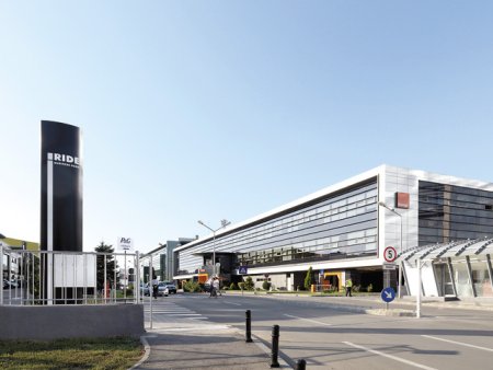 Alin Niculae, care detine cea mai mare firma de distributie de petrol cu <span style='background:#EDF514'>CAPITAL RO</span>manesc, Oscar Downstream, cumpara proiectul de birouri Iride Business Park din Pipera cu 45 mil. euro