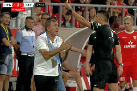 Hagi a facut <span style='background:#EDF514'>IURES</span> pe banca! Criza de nervi la adresa arbitrului: Farul a cerut doua penalty-uri intr-un minut