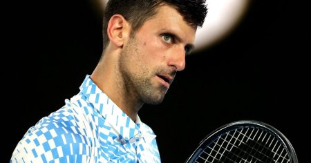 <span style='background:#EDF514'>DJOKOVICI</span>, incurcat de americani: batranul Nole, tinut pe teren pana dupa miezul noptii, la US Open