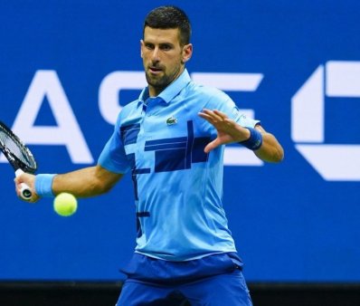 Djokovic, calificare fara emotii in turul 2 la US Open. Sarbul cauta al 5-lea titlu la New York