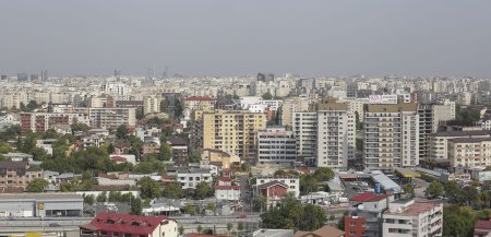 Avarie majora in reteaua de termoficare din Bucuresti. Trei sectoare raman fara apa calda