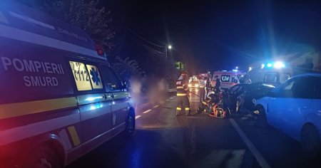 Accident grav pe <span style='background:#EDF514'>DRUMUL MORTI</span>i: 9 victime, dintre care 5 sunt copii. Persoane prinse intre fiarele contorsionate