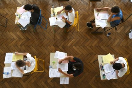 Au fost avizate calendarele examenelor pentru anul scolar viitor. Ce modificari vor intra in vigoare