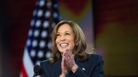 America e pregatita sa intoarca pagina. Kamala Harris il ataca pe Trump si anunta ce va face in prima zi daca va deveni presedinte