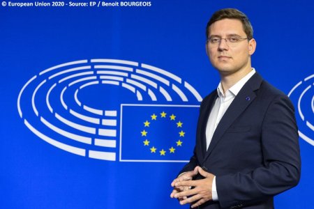 Romania cere functia de vicepresedinte al Comisiei Europene: Victor Negrescu primeste sprijinul total al socialistilor europeni