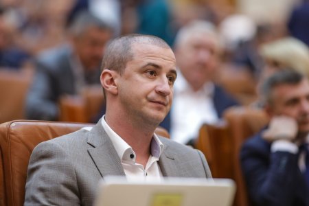 Alfred Simonis anunta taieri de posturi la <span style='background:#EDF514'>CJ TIMIS</span>: Consiliul Judetean nu trebuie sa fie o concurenta pentru zona privata