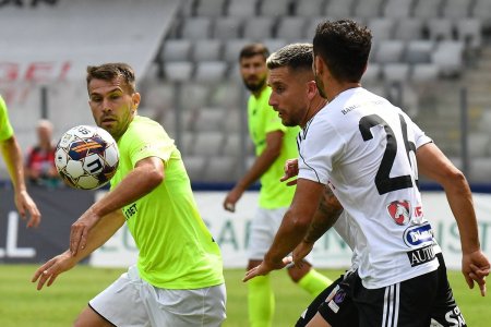 Dezvaluiri coplesitoare ale unui golgheter din Liga 1: Am dormit prin vestiare la -15 grade, la 20 de ani nu mai puteam urca nici scarile de durere! Am jucat in Liga a 7-a din Austria