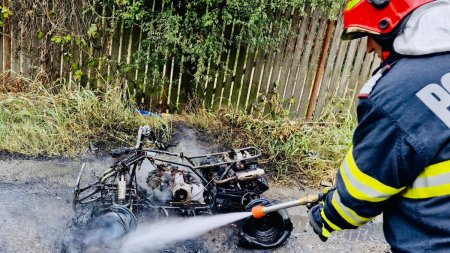 Momente de panica pentru o femeie din Giurgiu: ATV-ul pe care il conducea a izbucnit in flacari, in mers