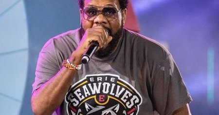 Fatman Scoop, rapper legendar, a decedat la 53 de ani, dupa ce i s-a facut rau pe scena