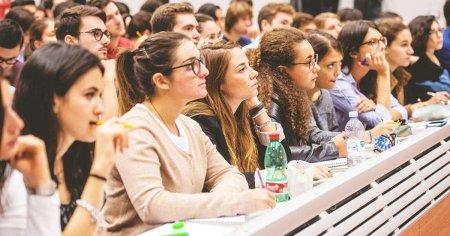 Facultatea de Drept din Romania care va renunta la lucrarile de licenta. Decan: 