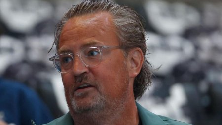 Unul din medicii care i-au dat ketamina lui Matthew Perry a acceptat un acord de recunoastere a vinovatiei