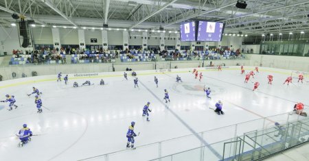 Primul meci de hochei in Bucuresti, dupa 12 ani: s-a inaugurat Berceni Arena