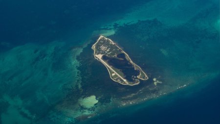 China atentioneaza UE ca nu are dreptul sa atribuie vina nimanui, dupa ce doua nave s-au izbit in Marea Chinei de Sud