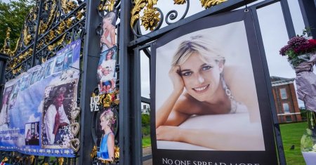 Omagiul adus Printesei Diana la 27 de ani de la moartea sa. Ce mesaj emotionant a fost lasat la Palatul Kensington