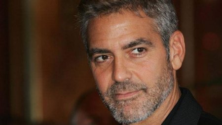 George Clooney l-a laudat pe Joe Biden pentru ca a iesit din cursa electorala