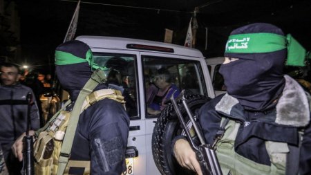 Teroristii care ii pazesc pe ostatici in Gaza au primit noi instructiuni. Hamas ameninta ca si mai multi se vor intoarce in sicrie