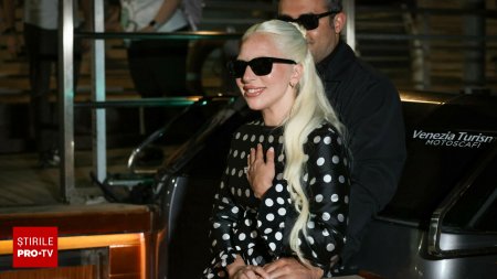 Lady Gaga, surprinsa in ipostaze tandre alaturi de logodnicul ei, Michael Polansky. Cum au fost fotografiati