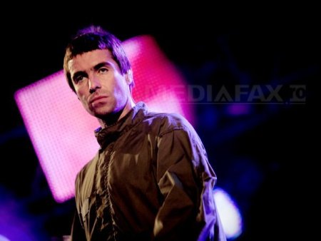 Liam Gallagher (Oasis), criticat pentru preturile mari ale biletelor. Tonul l-a dat un tweet ironic din 2017