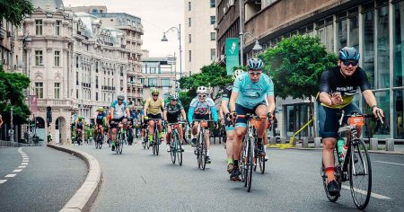 Record la cea de-a treia editie a L'Étape Romania by Tour de France. 2.500 de concurenti au trait magia celui mai mare festival de ciclism din Romania