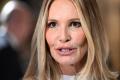 Elle Macpherson a fost diagnosticata cu cancer la san, dar refuza chimio<span style='background:#EDF514'>TERAPIA</span> recomandata de 32 de medici. Ce tratament a ales