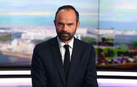 Fostul premier francez, Edouard Philippe, candideaza la prezidentialele din 2027