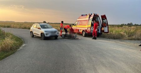 Un octogenar fara permis, care conducea un moped, mort intr-un accident rutier in judetul Olt