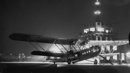 FOTO Povestea Aeroportului Craydon, acum uitat de lume, care a fost odata 