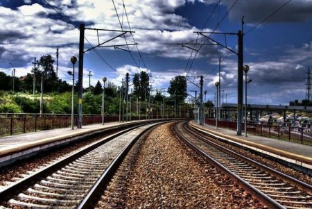 Calea ferata de mare viteza Bucuresti - Budapesta ar putea fi construita via Pitesti si Sibiu