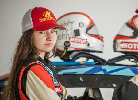  Regina Europei la drift va concura pe circuitul de Formula 1 de la Nurburgring!