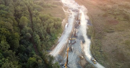 Mobilizare pe santierul Autostrazii cu tuneluri din vest. Este atacat sectorul ecoductelor: 