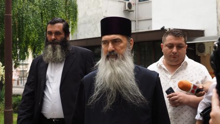 Patimile juridice ale Arhiepiscopului Teodosie: Ierarhul a fentat legea penala de doua ori, iar acum se pregateste sa repete figura a treia oara