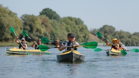 Maia Sandu a vaslit pe Nistru alaturi de Serghei Tarnovschi, medaliat cu bronz la canoe, la Jocurile Olimpice