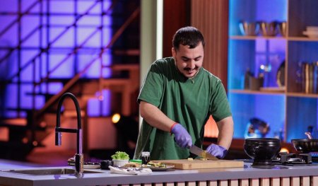 Petre Catana i-a facut pe chefi sa moara de ras. A gatit pietre la Masterchef! Reactia lui chef Dumitrescu: O sa te doara!