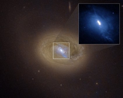 Doua gauri negre sup<span style='background:#EDF514'>ERMAS</span>ive, descoperite de NASA in centrul aceleiasi galaxii: Nu ne asteptam sa vedem asa ceva VIDEO