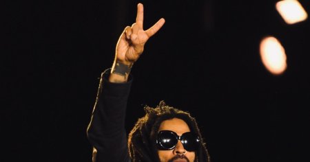 Lenny Kravitz a castigat trofeul Best Rock Video in cadrul MTV Video Music Awards pentru Human, dupa un show live memorabil la festivalul UNTOLD