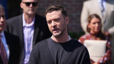 <span style='background:#EDF514'>JUSTIN TIMBERLAKE</span> a fost condamnat la munca in folosul comunitatii pentru conducere sub influenta alcoolului