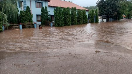 Alerta imediata Cod rosu de ploi abundente pentru alte sapte localitati din Vaslui