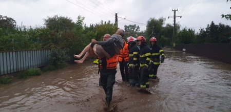 HARTA ANM a emis un Cod portocaliu de ploi, valabil in zonele cel mai grav afectate de ciclonul Boris. Avertizarile meteorologilor