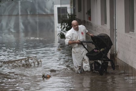 Romania, Cehia, Polonia, Austria, lovite de ciclonul Boris. Masurile luate de autoritati pentru a evita noi decese provocate de inundatii