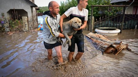 Dezastrul de sambata din Galati, pe prima pagina a BBC: Potopul loveste Europa. Temeri ca ar putea din nou sa moara oameni