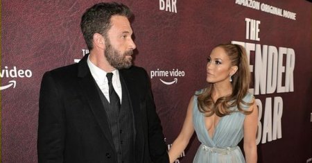 Jennifer Lopez si Ben Affleck, moment tensionat. Au fost vazuti impreuna pentru prima data de la cererea de divort. FOTO