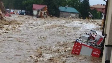 Ciclonul Boris a facut ravagii in Europa. Rauri iesite din matca, baraje rupte, orase inundate, oameni evacuati cu elicopterele armatei, morti si disparuti | VIDEO