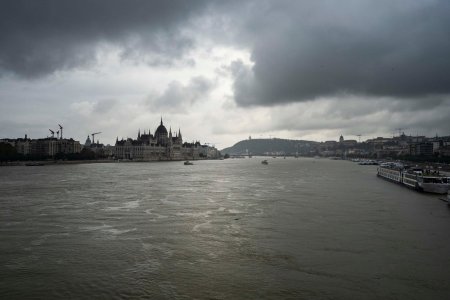 Nivelul apei Dunarii poate creste cu 120 cm intr-o zi. Alerta totala de inundatii in toata Ungaria, Viktor Orbán si-a amanat toate angajamentele internationale