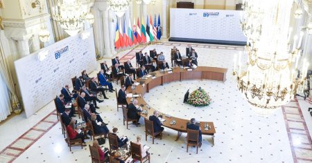 <span style='background:#EDF514'>REUNIUNEA</span> ministrilor Apararii din grupul B9. Angel Tilvar: Rusia ramane cea mai importanta amenintare la adresa securitatii Aliatilor