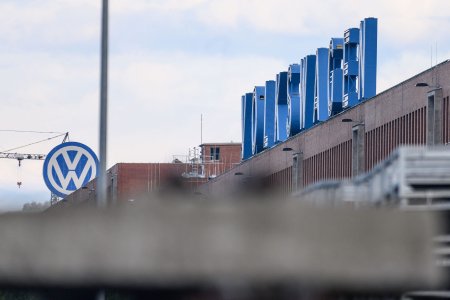 Presa germana anunta 30.000 de concedieri la compania auto Volkswagen: 