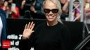 Pamela Anderson, aparitie curajoasa la Festival de Film de la San Sebastian. Cum arata actrita nemachiata la 57 de ani. FOTO